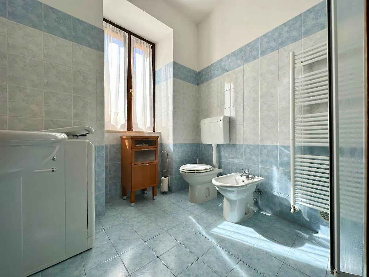 Fontanone Apartment 로나토